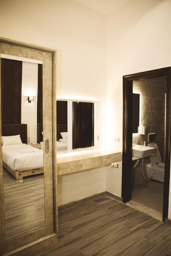 Tourist Palace Hotel Kahire Dış mekan fotoğraf